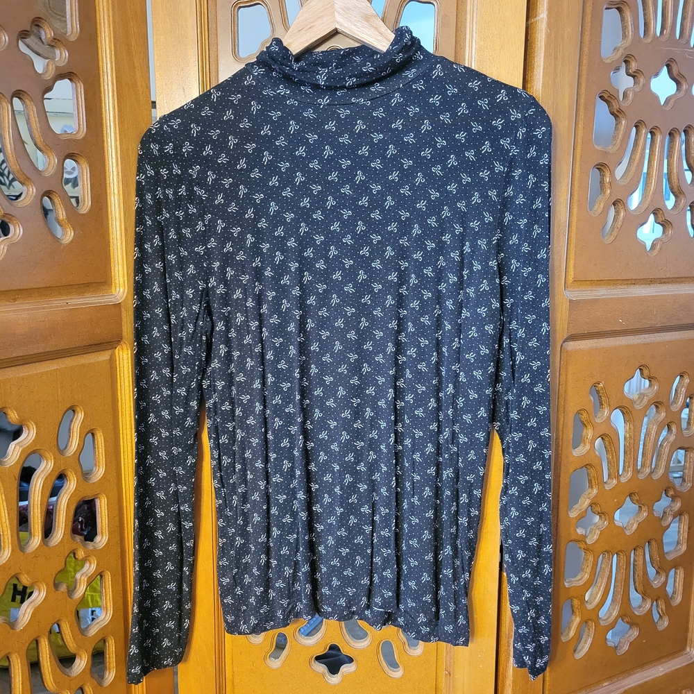 LOFT Women's Turtleneck With Bows Size L